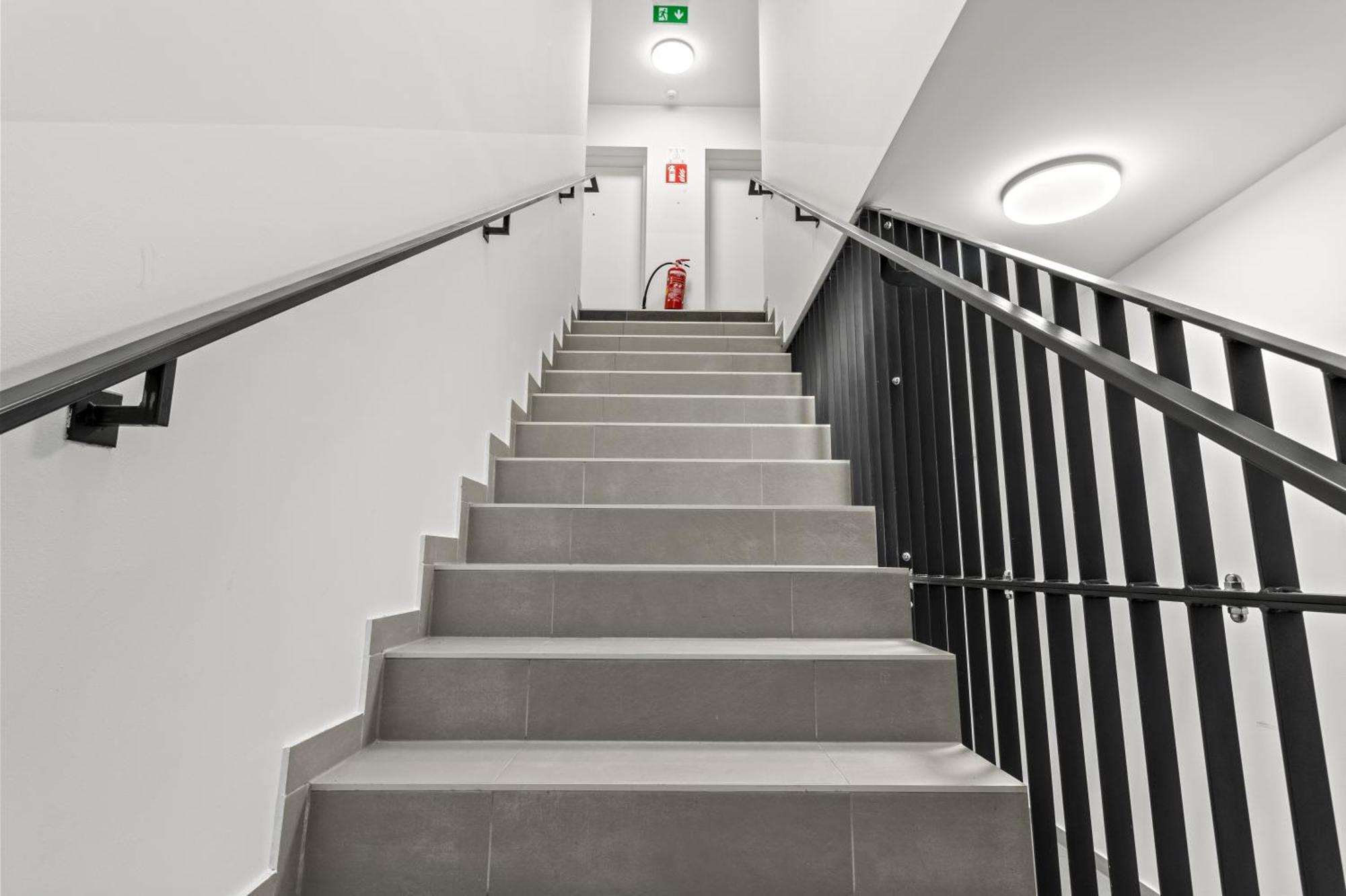1 Min To Public Transport - 3 Min To Supermarket And Pharmacy - On-Site Parking For 19,90 Eur Viena Exterior foto